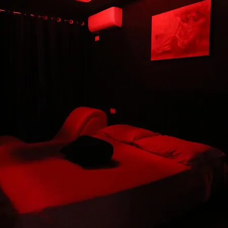 Muret Mistike Hotel miłości Tirana