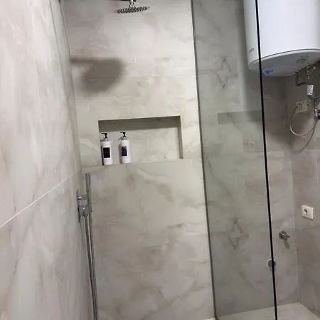 Hotel miłości Muret Mistike Tirana
