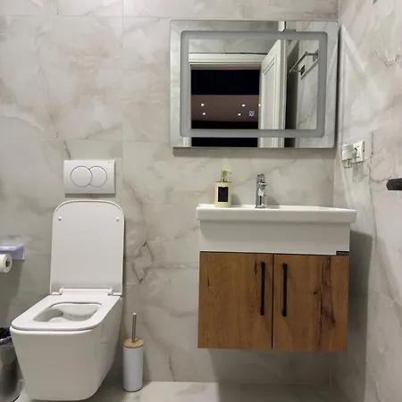 Muret Mistike Hotel miłości